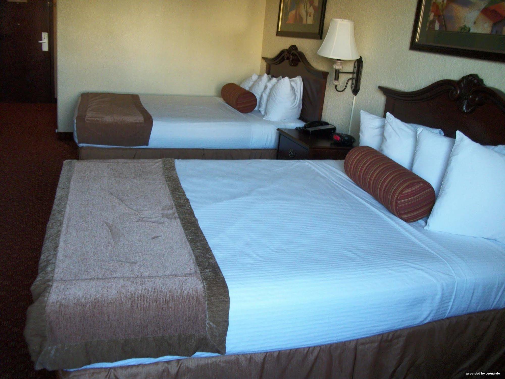 Surestay Plus By Best Western Texas City I-45 Phòng bức ảnh